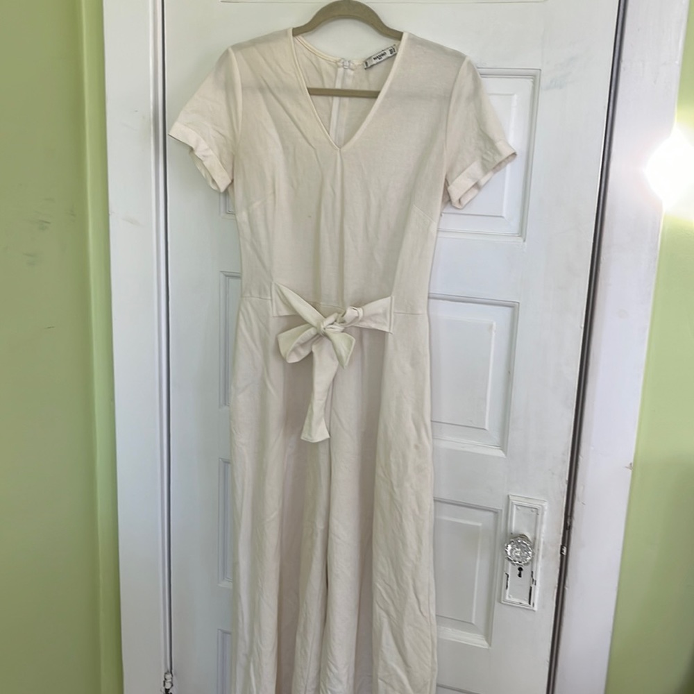 Mango White Jumper - Size Small